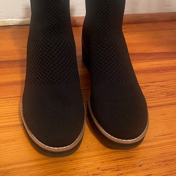 Eileen Fisher London Recycled Stretch Knit Bootie size 8.5 - Picture 5 of 12